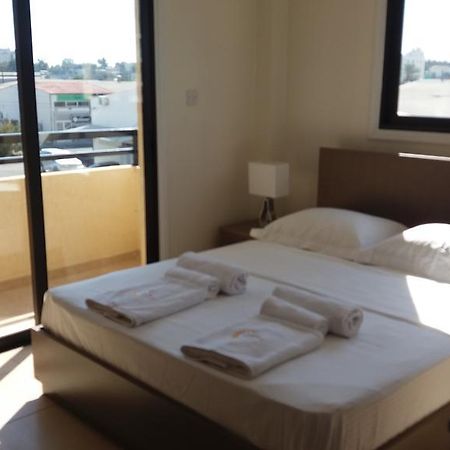 202 Mandritis Court Larnaca Exterior photo